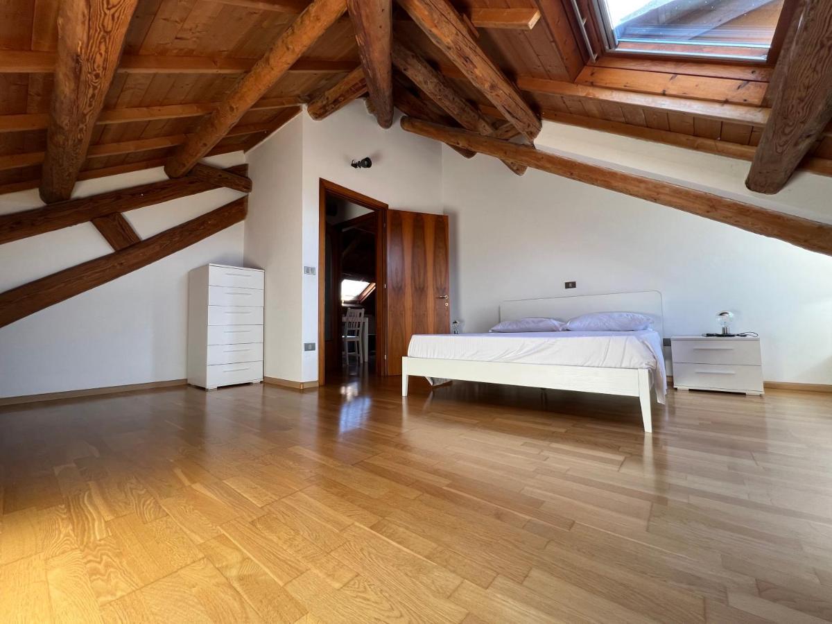 Visentin - Meraviglioso Attico In Legno Visome Bagian luar foto